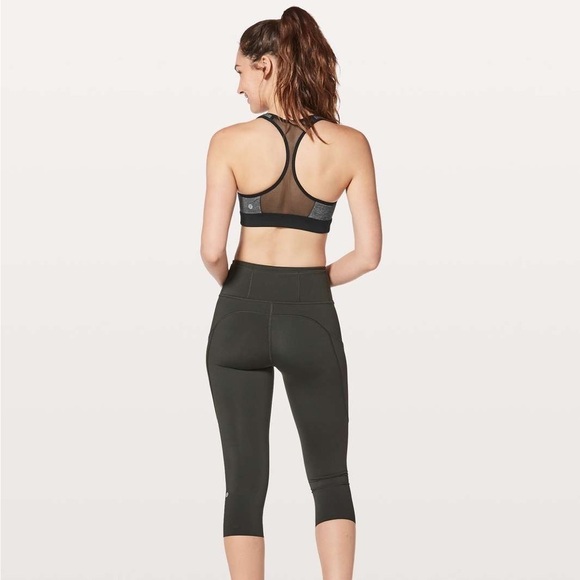 Lululemon Speed Up Bra - Picture 3 of 8